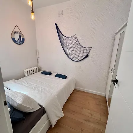 Sailor By Marina Old Town For 8 People, Free Parking! * Gdańsk