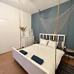 Sailor By Marina Old Town For 8 People, Free Parking! アパート *